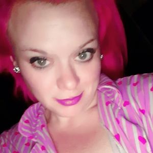 Meet your Posher, Carrie